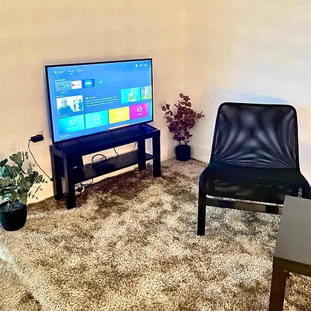 Vitosha Blvd Spacious And Quiet Appartement