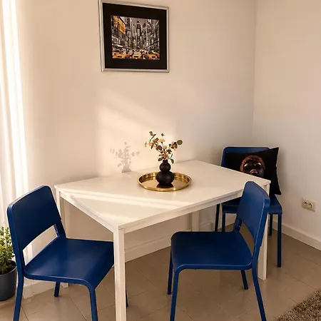 Vitosha Blvd Spacious And Quiet In Gallery